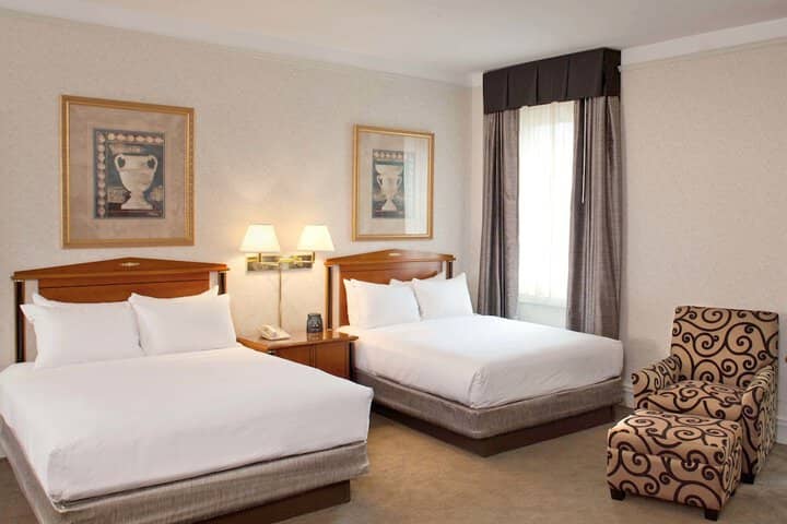 Room 3 of 85